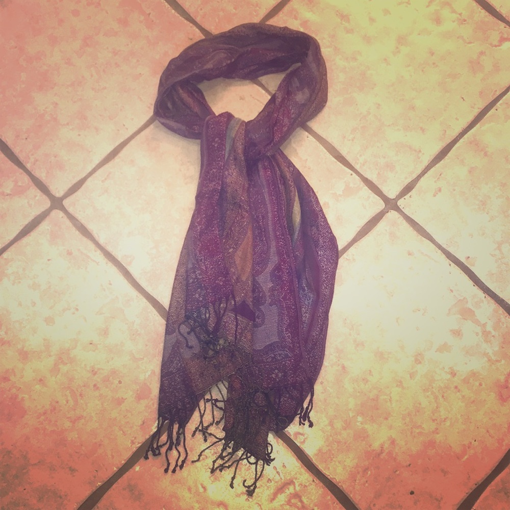 Like New Scarf